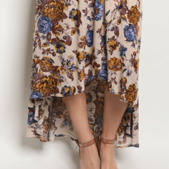 SALES ❗️Sand Blue Floral High Low Maxi dress - Picture 6 of 7